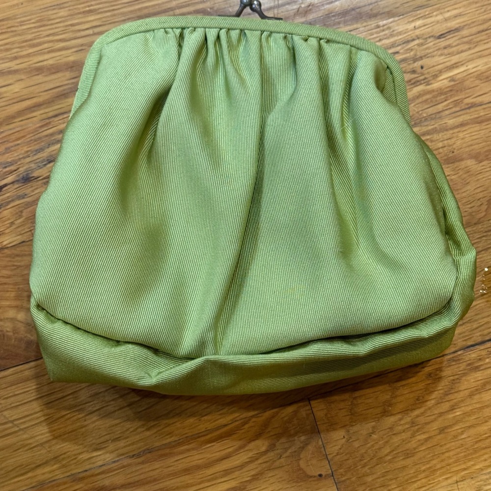 Crabtree & Evelyn London Lime Green Ribbed Satin Kiss Lock Makeup Bag Clutch - Picture 9 of 9